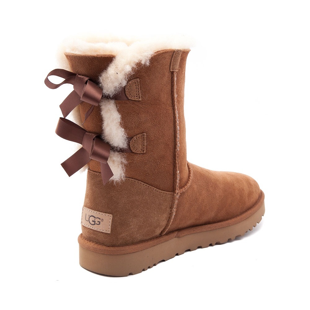 UGG Bailey Bow II Boot (Chestnut)